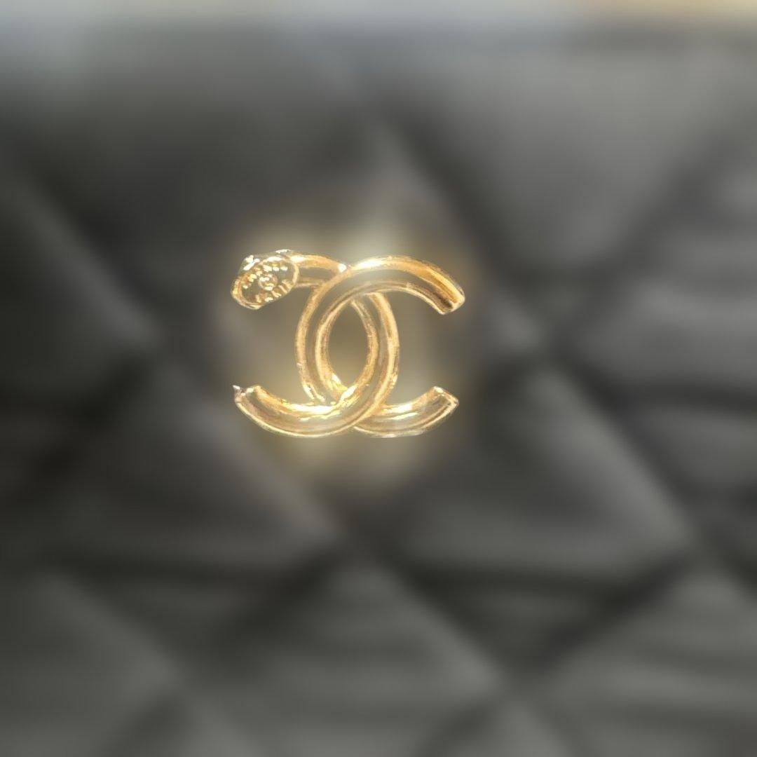 CHANEL マテリアル ベルベット ポータブルメイクアップバッグ ノベルティ