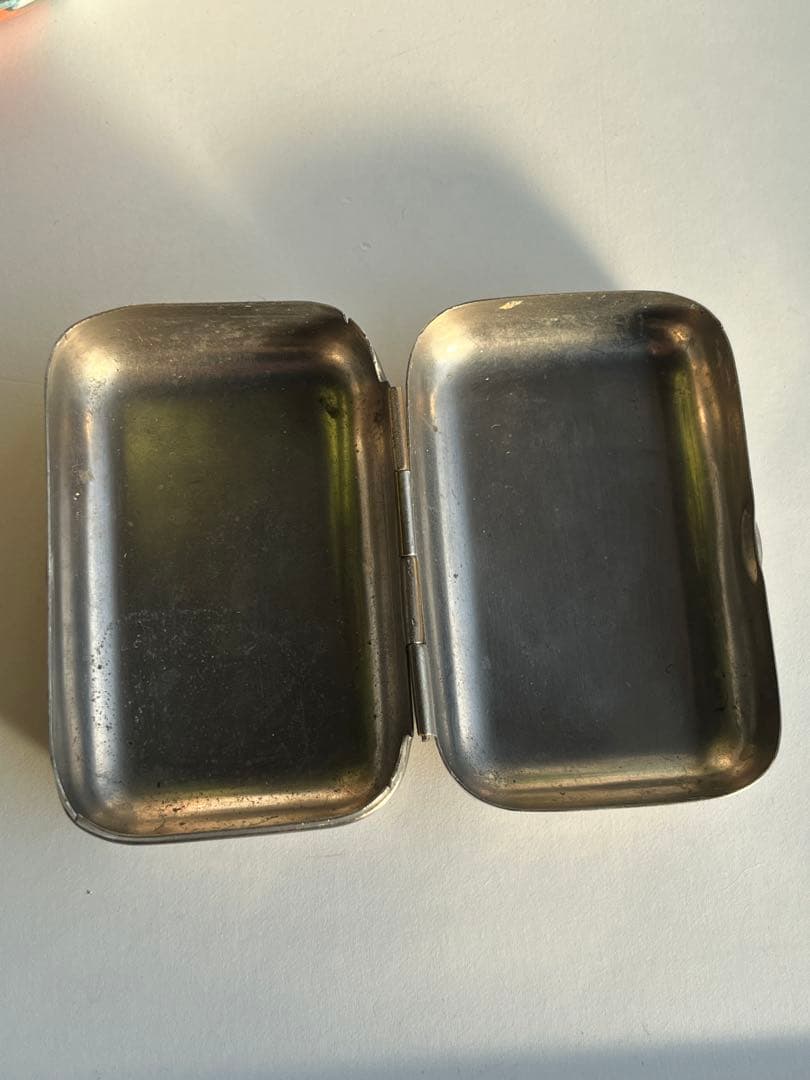 イギリスアンティーク　アクセサリー　ピルケース　1920