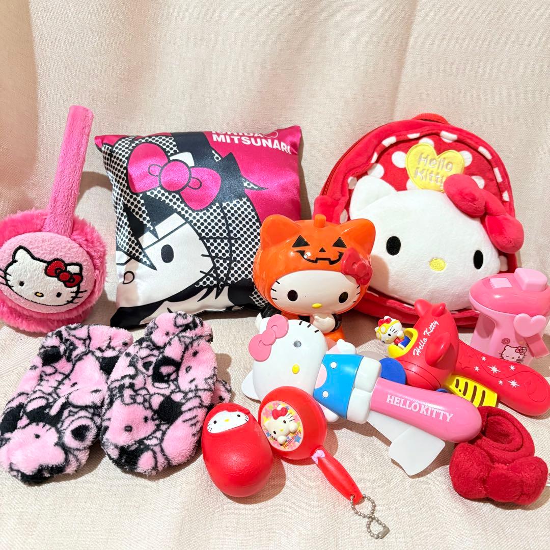 ハローキティ　ぬいぐるみ　キーホルダー　ストラップ　まとめ売り　大量