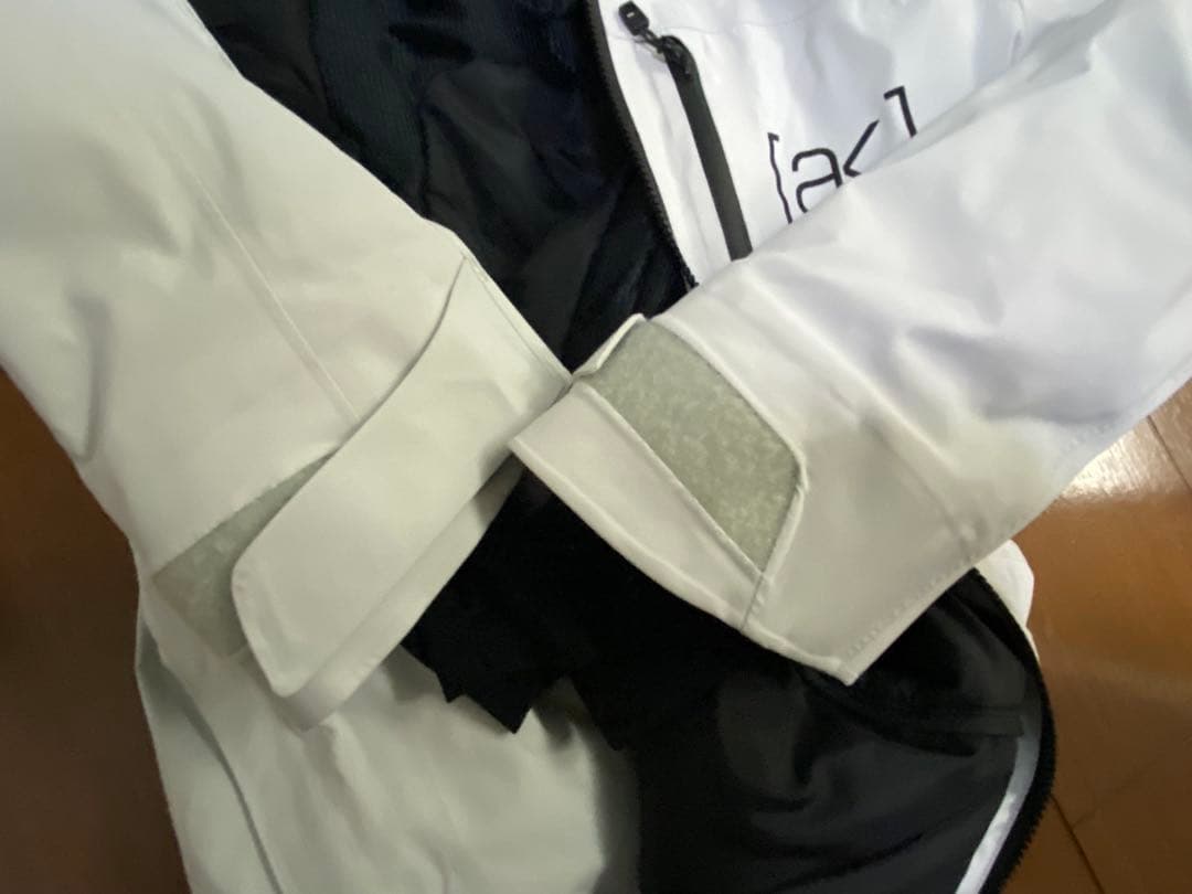 BURTON ak CYCLIC GORE-TEX 2L JPNサイズS
