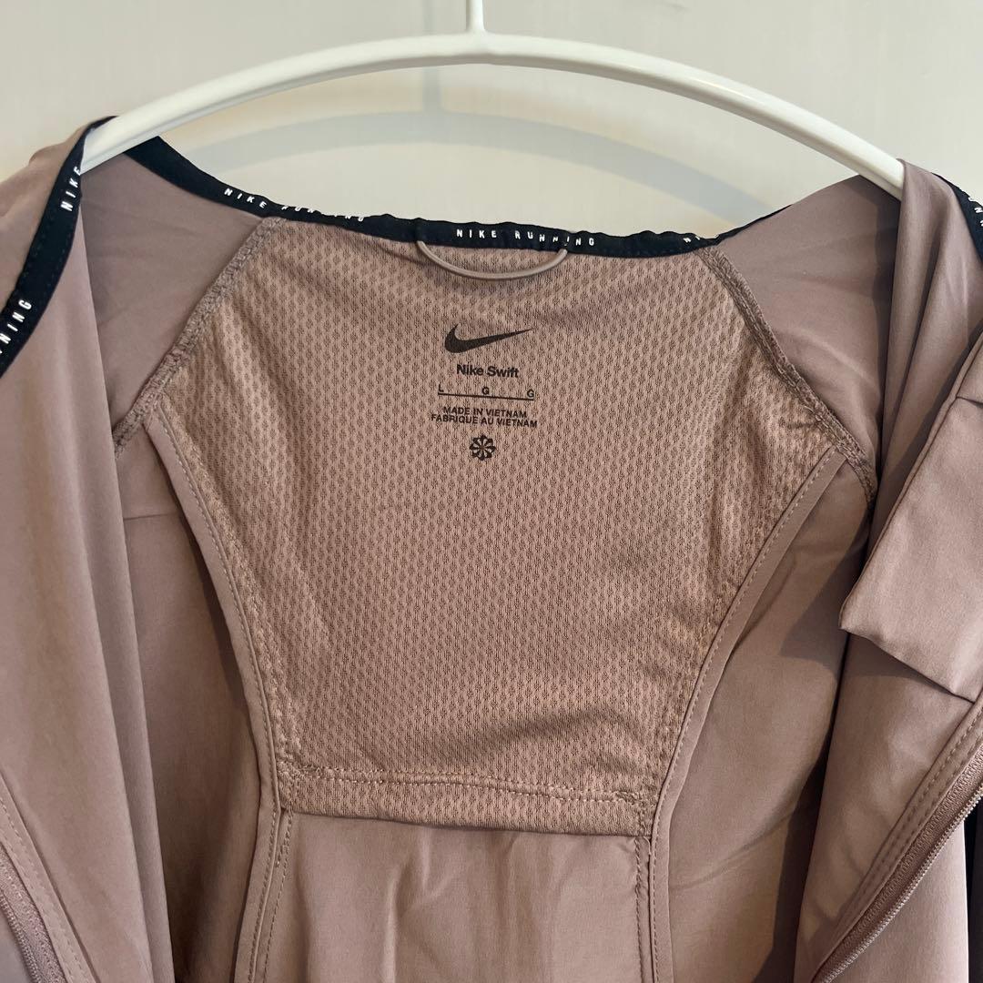 NIKE ナイキ スウィフト ウィメンズ レペルパッカブルランニングジャケットＬ