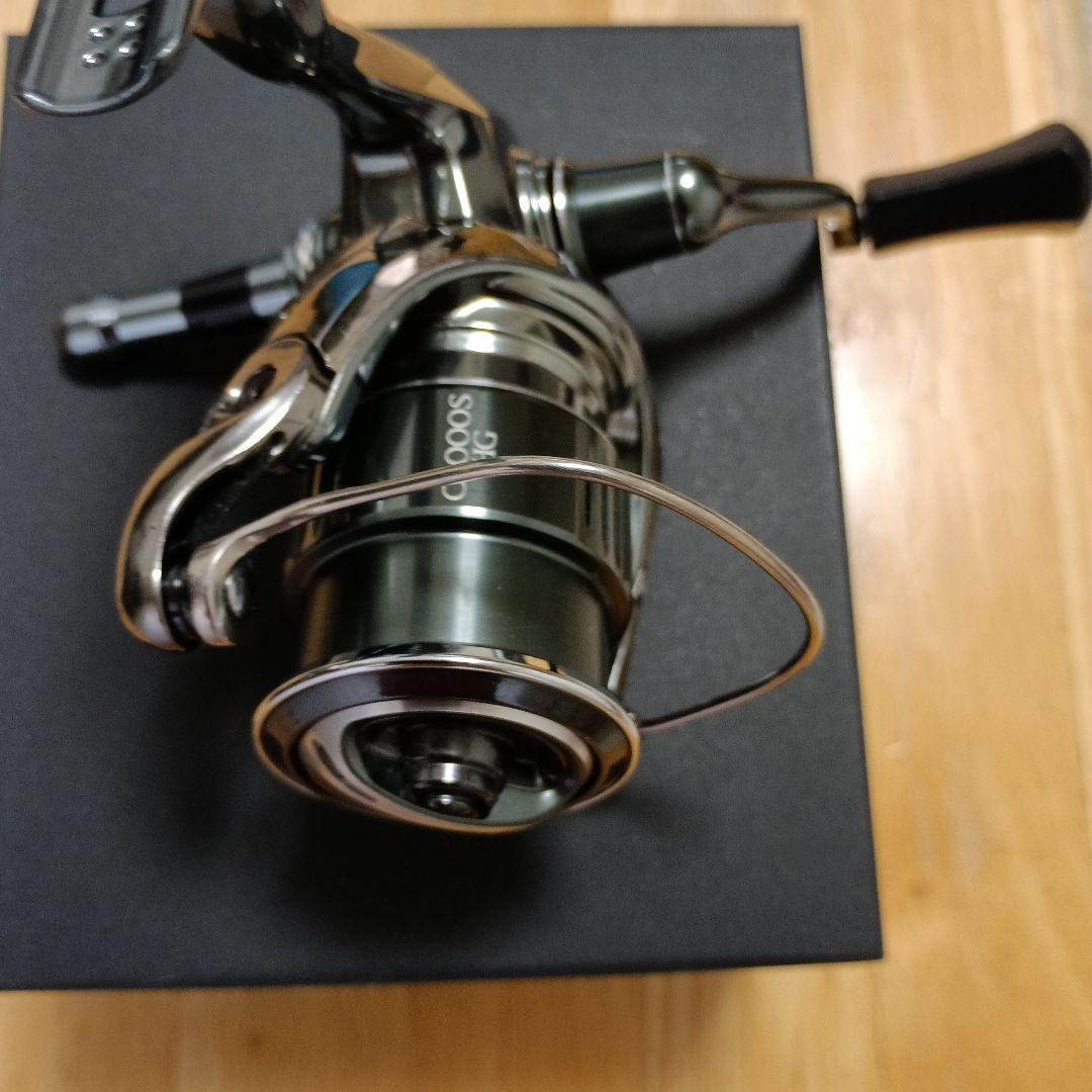 シマノ 22ステラ 数回使用 C2000SHG ハンドルノブ、リールスタンド付き