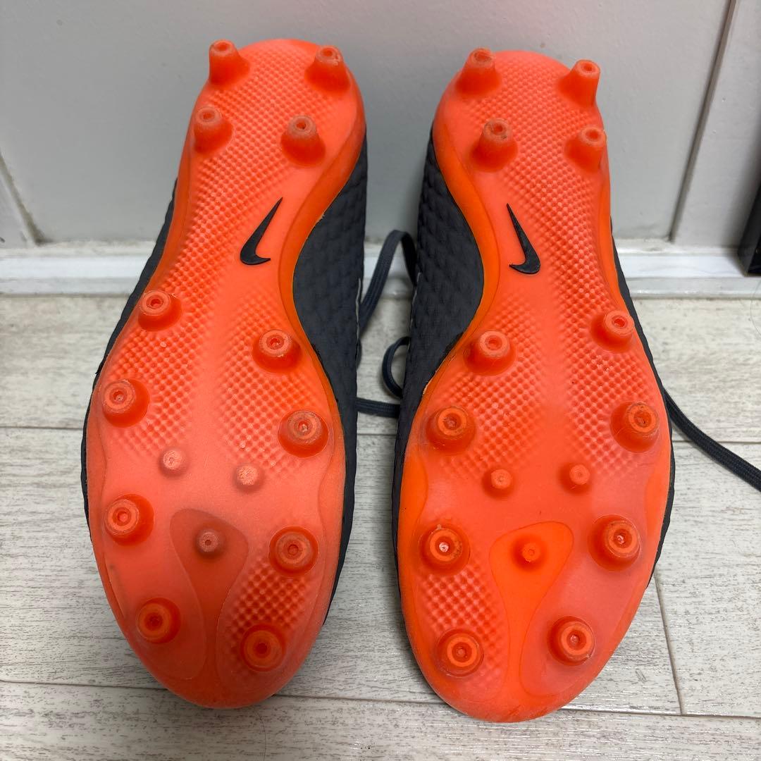 サッカースパイク NIKE ハイパーヴェノム