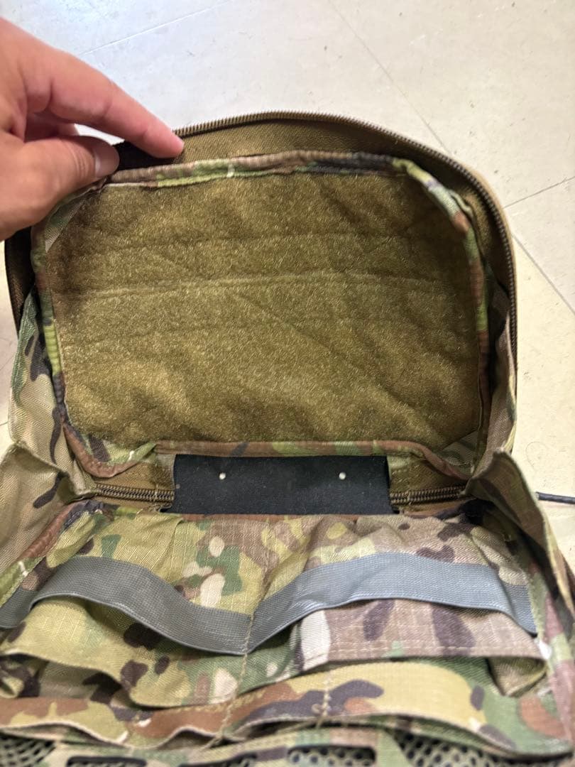四度戦術マルチカモ 汎用ポーチ