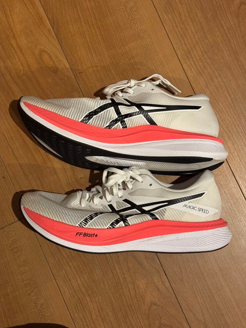 【人気カラー】asics MAGICSPEED3 27.5cm