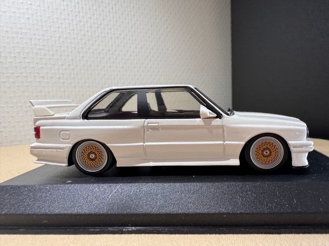 MINICHAMPS  M3 ホワイト ミニカー 1/43