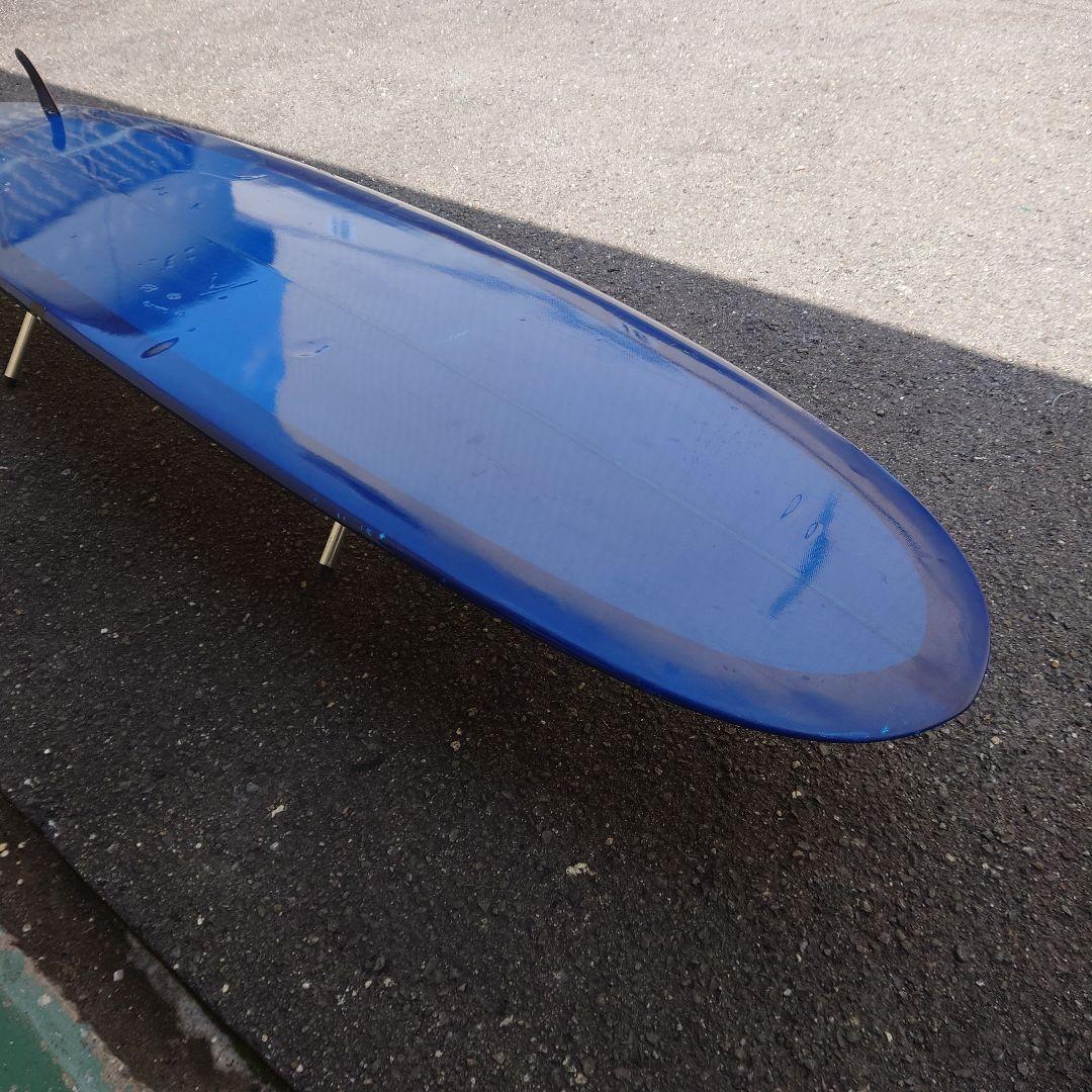 青いロングボード