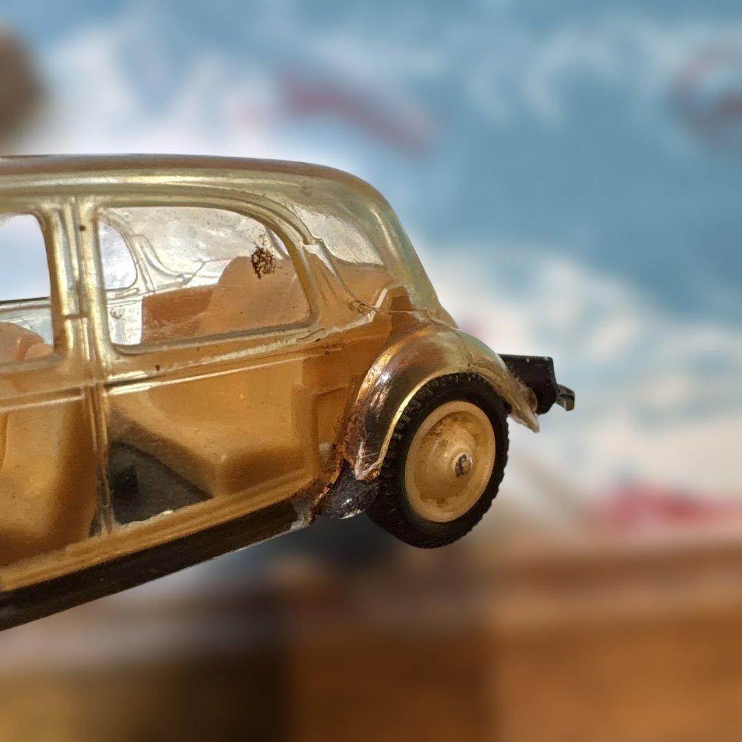 ソリド　solido シトローエン15six. 1/43 スケルトン