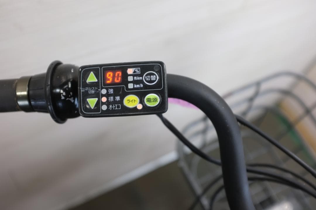 電動自転車BS BIKKE２　20インチ　3段　8.7Ah充電器あり
