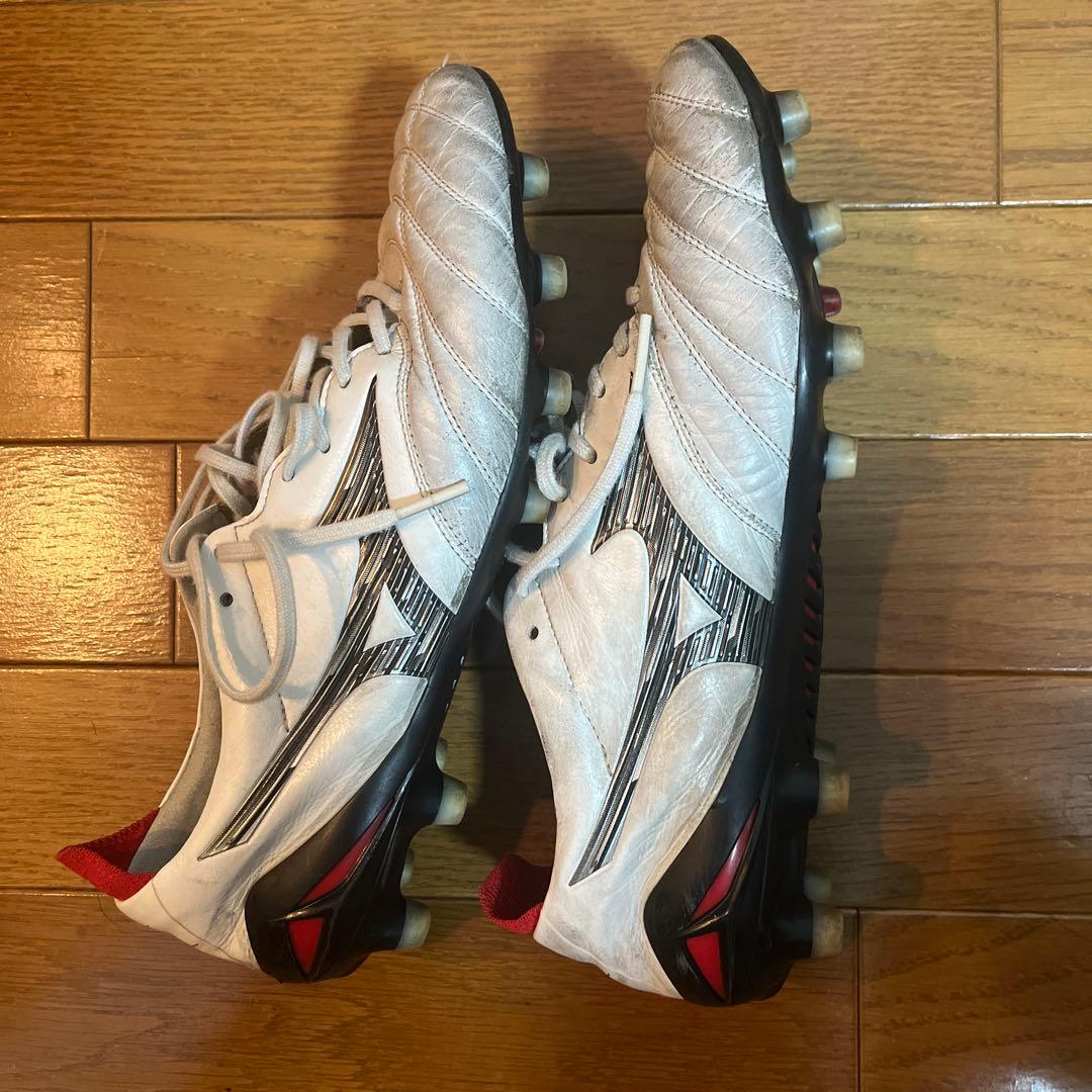 Mizuno Morelia ネオ4サッカースパイク