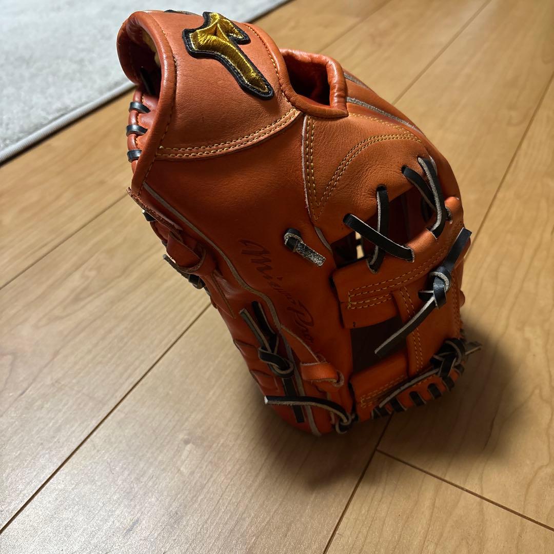 Mizuno 硬式グローブ オレンジ