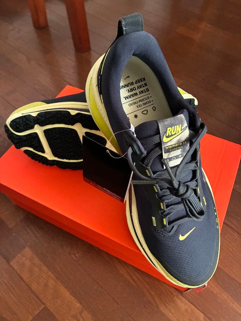 Nike ボメロ18 GTX ダークグリーン/ライム 26.5
