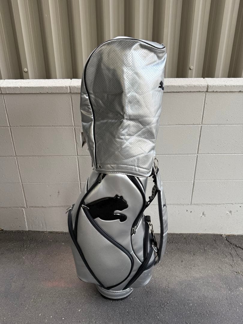 PUMA シルバー キャディバッグ　GOLF