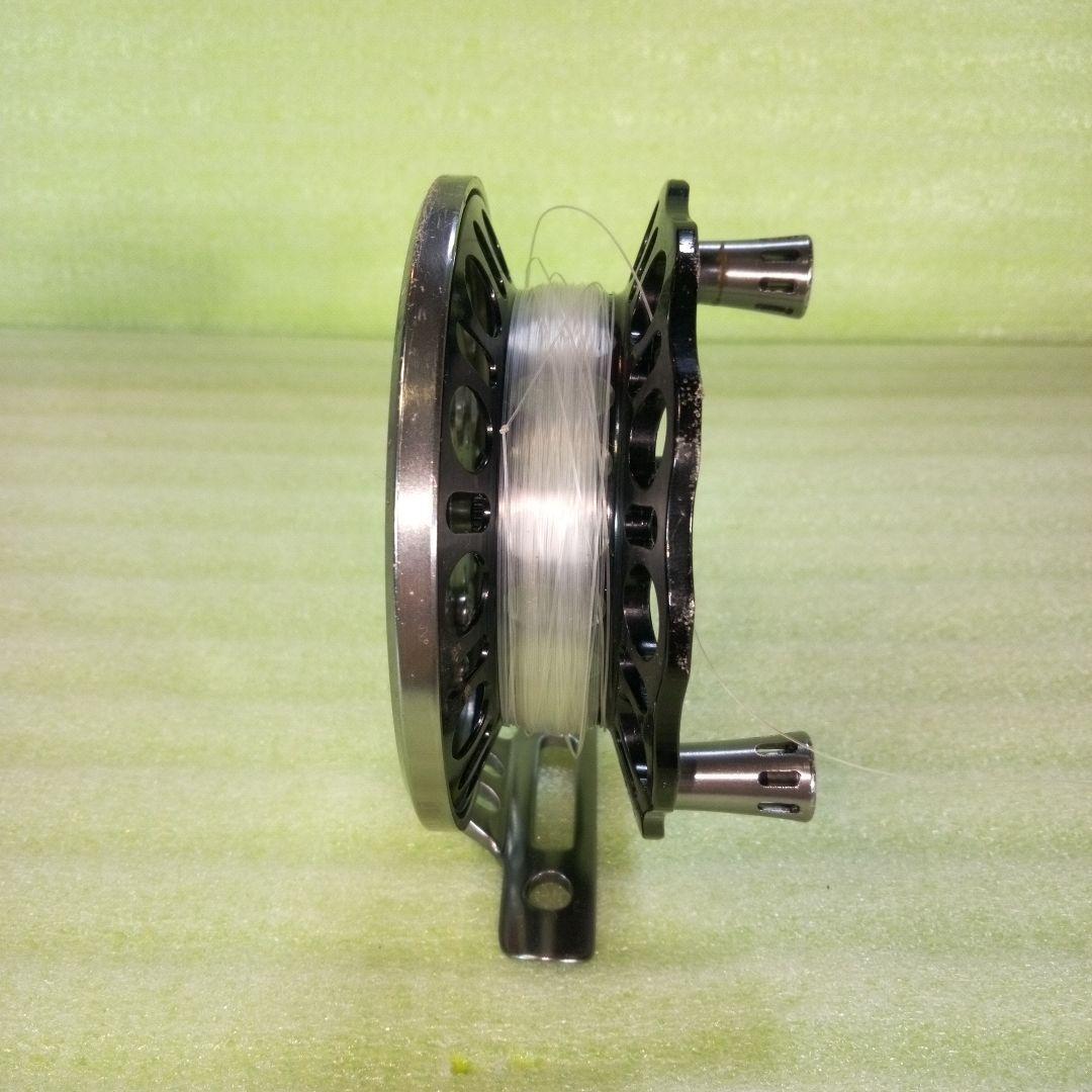 NISSIN Invicta KURODAL RND-BG 85？　リール