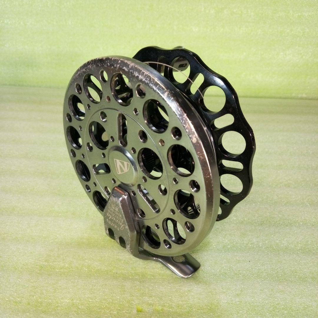 NISSIN Invicta KURODAL RND-BG 85？　リール