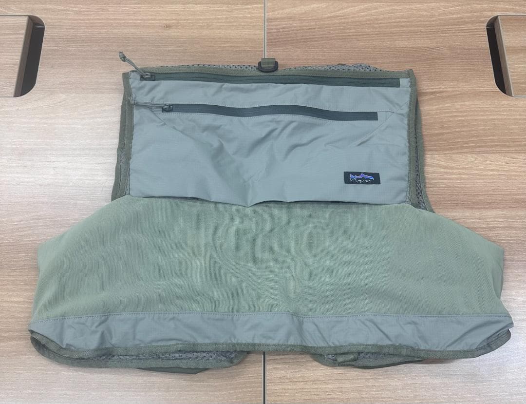 【最終価格】Patagonia フィッシングベスト M オリーブグリーン