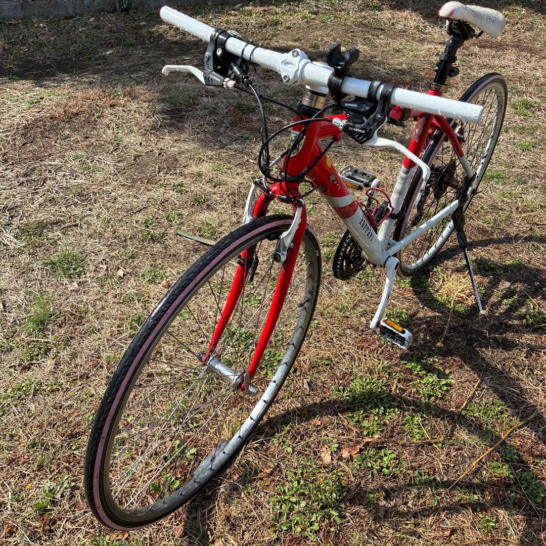 フェラーリ　クロスバイク　要整備品