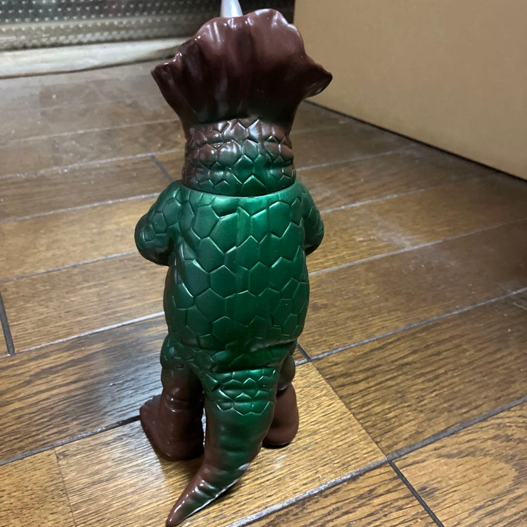 ソフビ アギラ 怪獣郷 やまなや ウルトラセブン ブルマァク マルサン 円谷