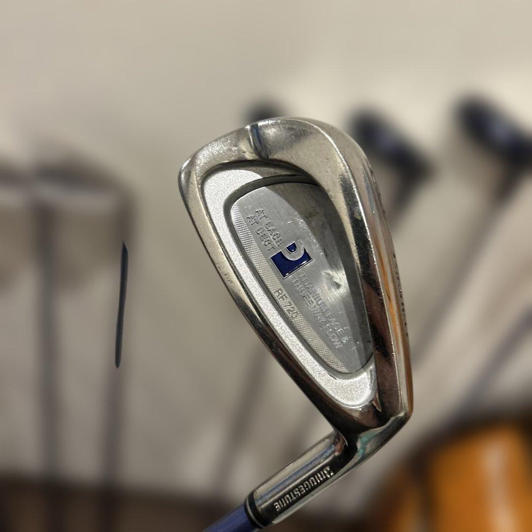 パラディーゾ　レディースL １１本　右利き　RF730 ゴルフセット