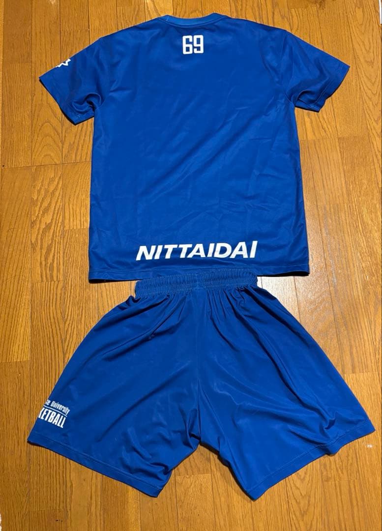 非売品 日体大LIONS Tシャツ、ハーフパンツセット