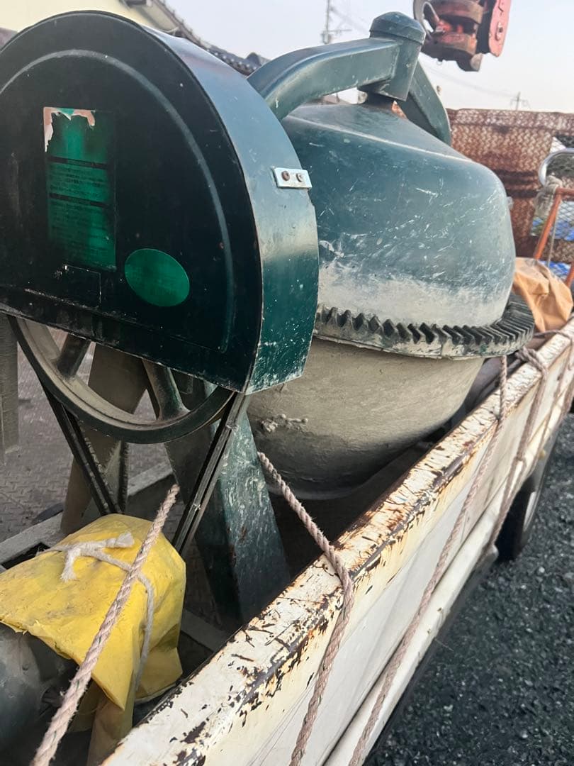 トンボ　コンクリートミキサー　使用少