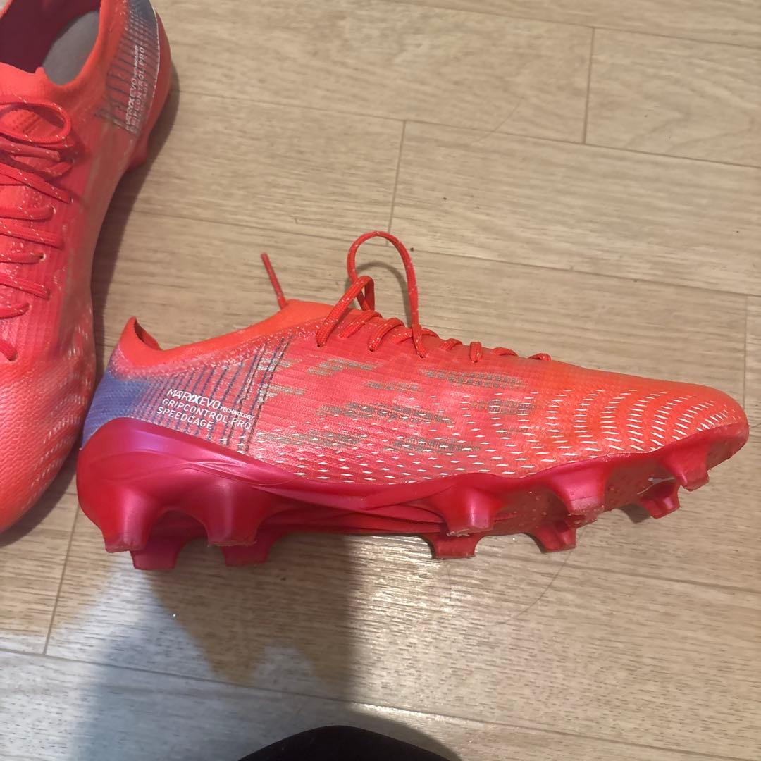 PUMA ウルトラ1.3 FG本日発送