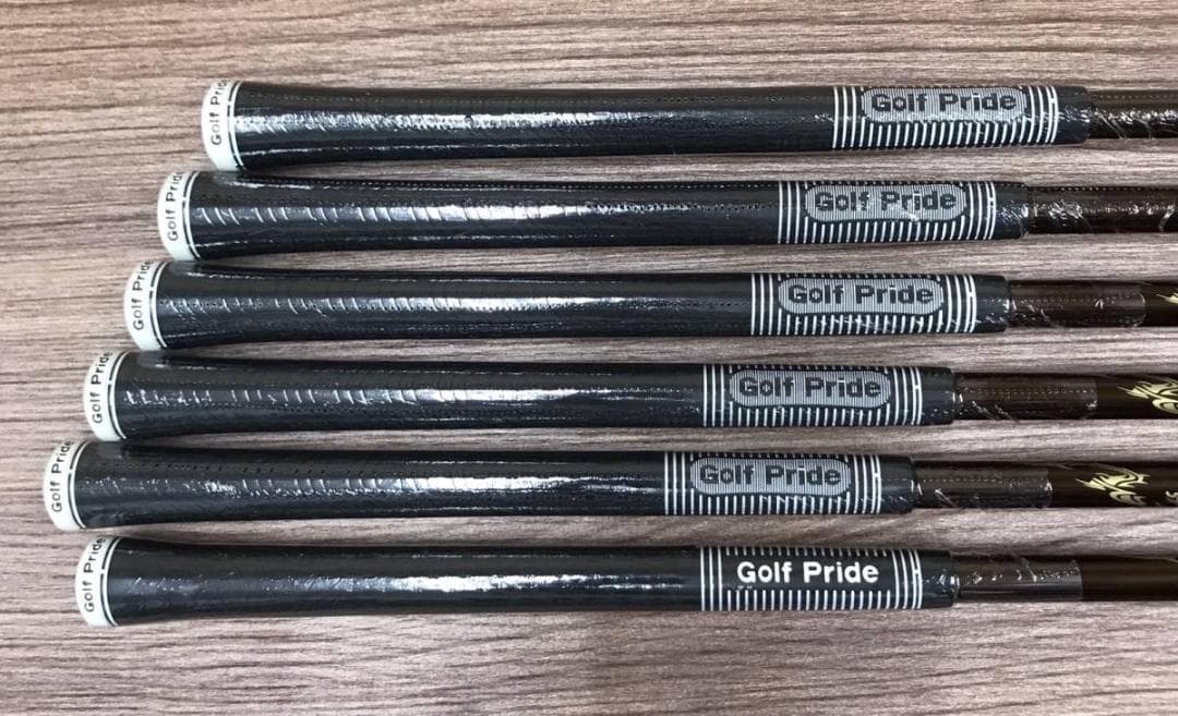 ハイパーブレード黒アイアン 6本set 三菱プレミア飛匠 軽量シャフト仕様 Ｒ