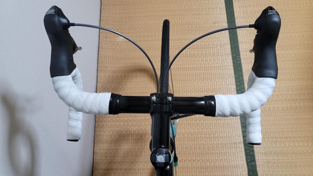 ビアンキVIA NIRONE7 Alu hydro105改 ホイールカーボン