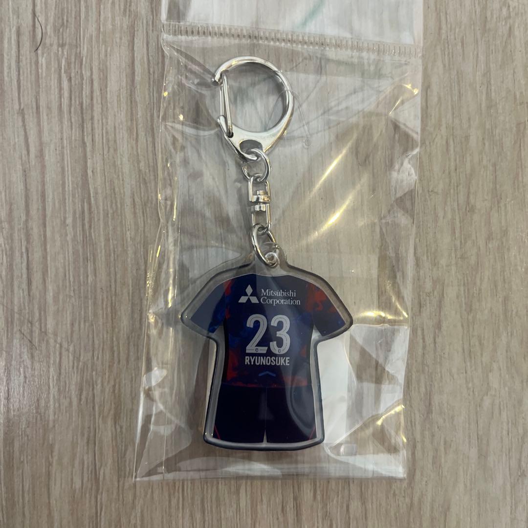 FC東京 佐藤龍之介セット　ナンバーアクリルキーホルダー、タオルマフラー等
