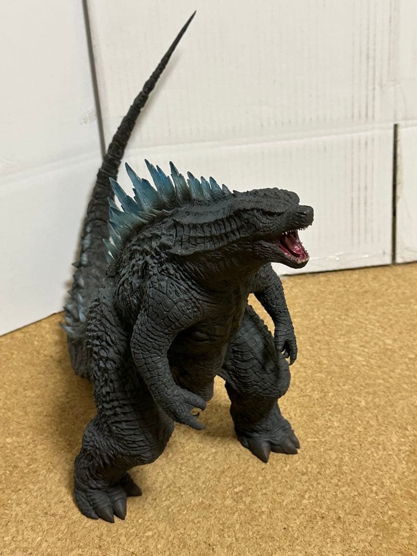 X-PLUS ゴジラ(2019) ソフビ