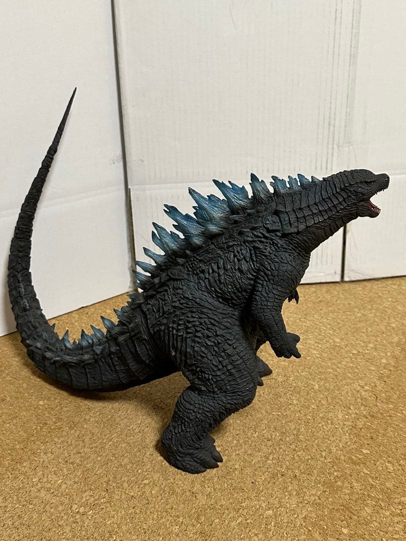 X-PLUS ゴジラ(2019) ソフビ