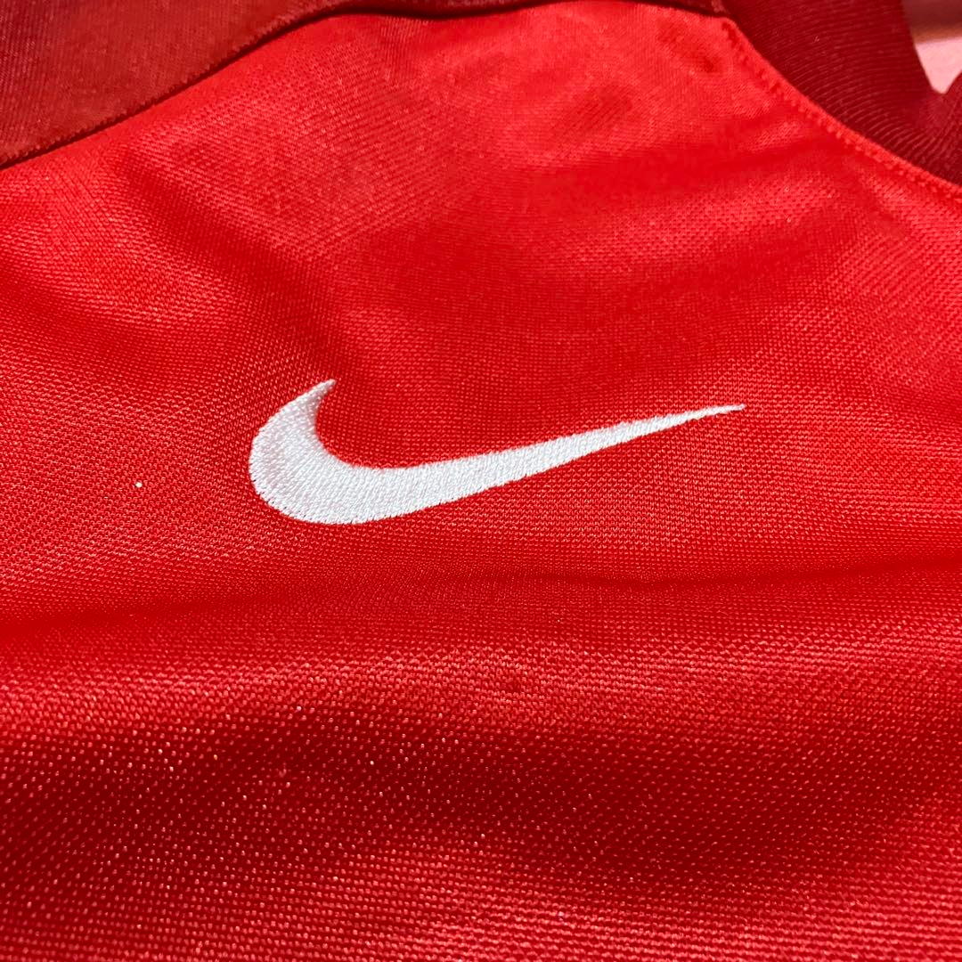 NIKE赤サッカーXLゴールキーパー用シャツ(送料込み)