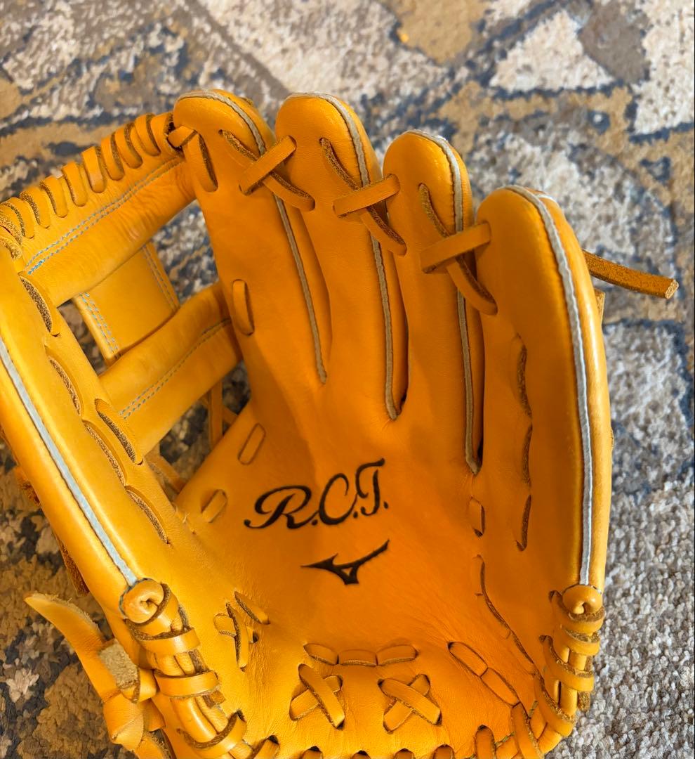 Mizuno 硬式用グローブ イエロー R.C.T. 右利き