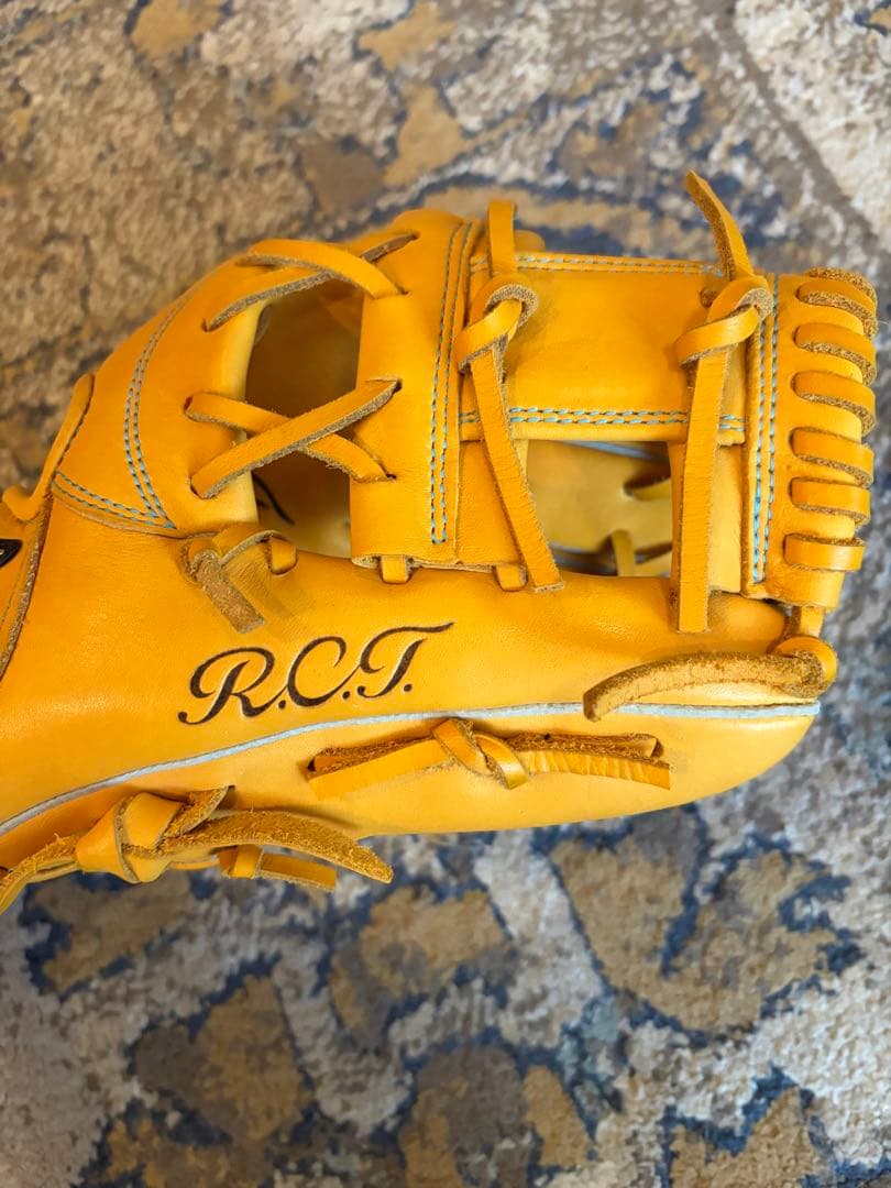 Mizuno 硬式用グローブ イエロー R.C.T. 右利き
