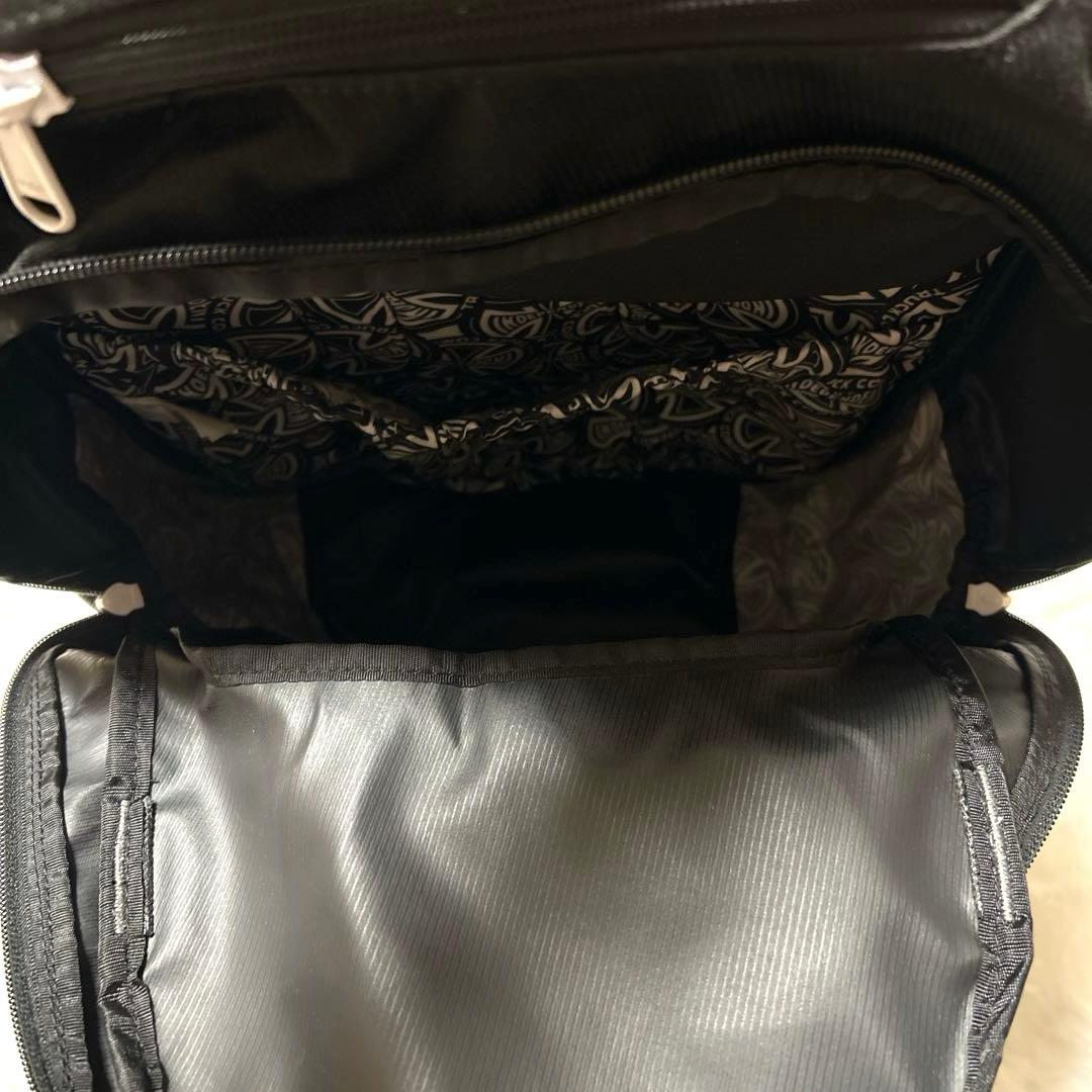 ✨極美品✨DAKINE インディペンデント スケートボードリュック 黒 希少