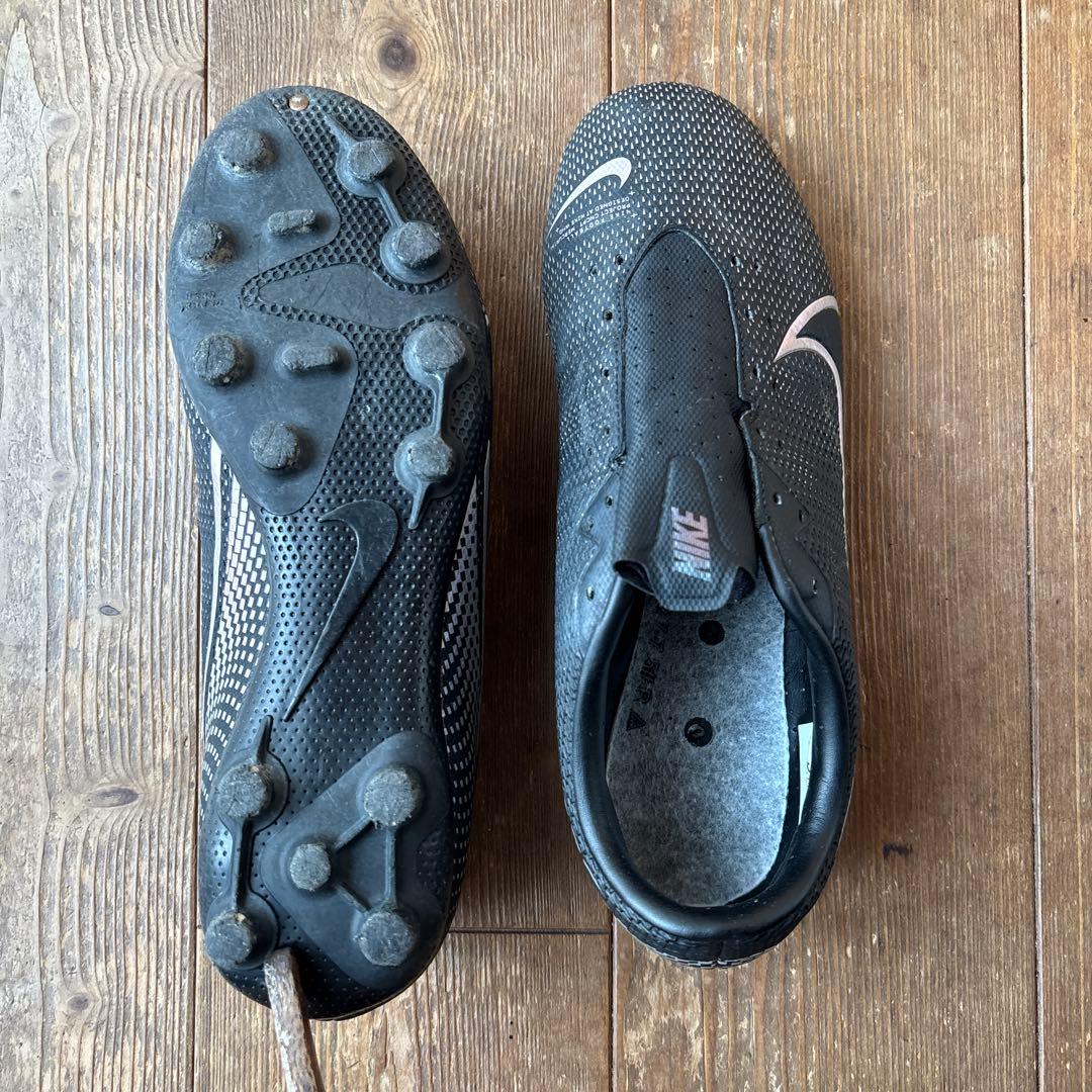 Nike Mercurial ブラック スパイク