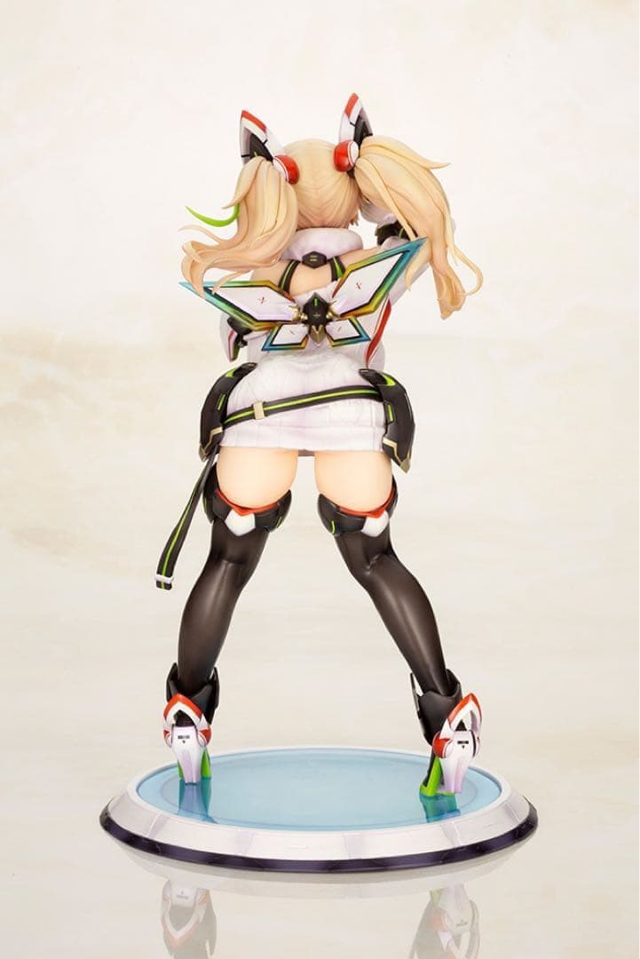 コトブキヤ　ジェネ　スケールフィギュア