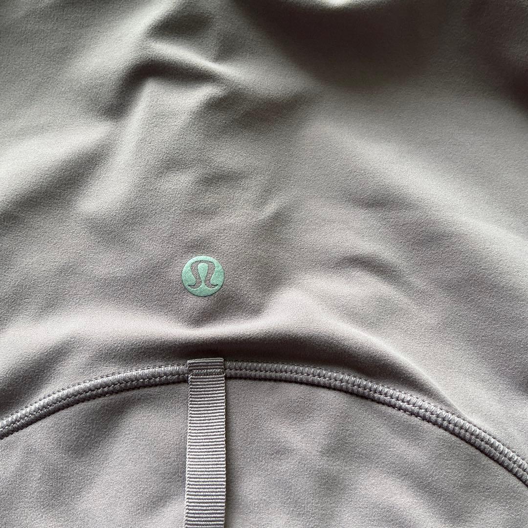 新品未使用！lululemon Define ジャケットNulu 紫　4