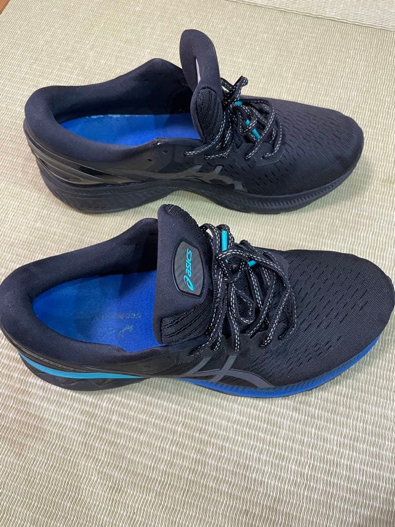 アシックスasics GEL-KAYANO 27 LITE-SHOW 26.0
