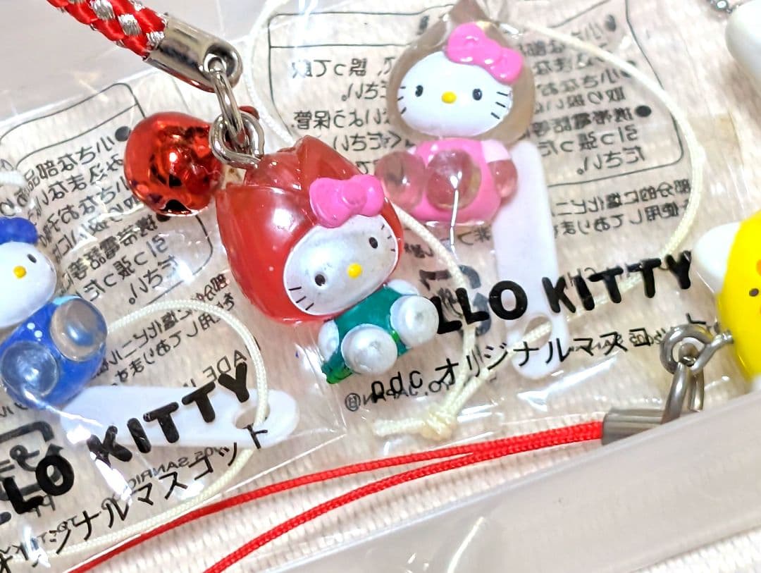 キティちゃんまとめ売り　いちご　カステラ　しずく　ウサギ　ハイビスカス　色々