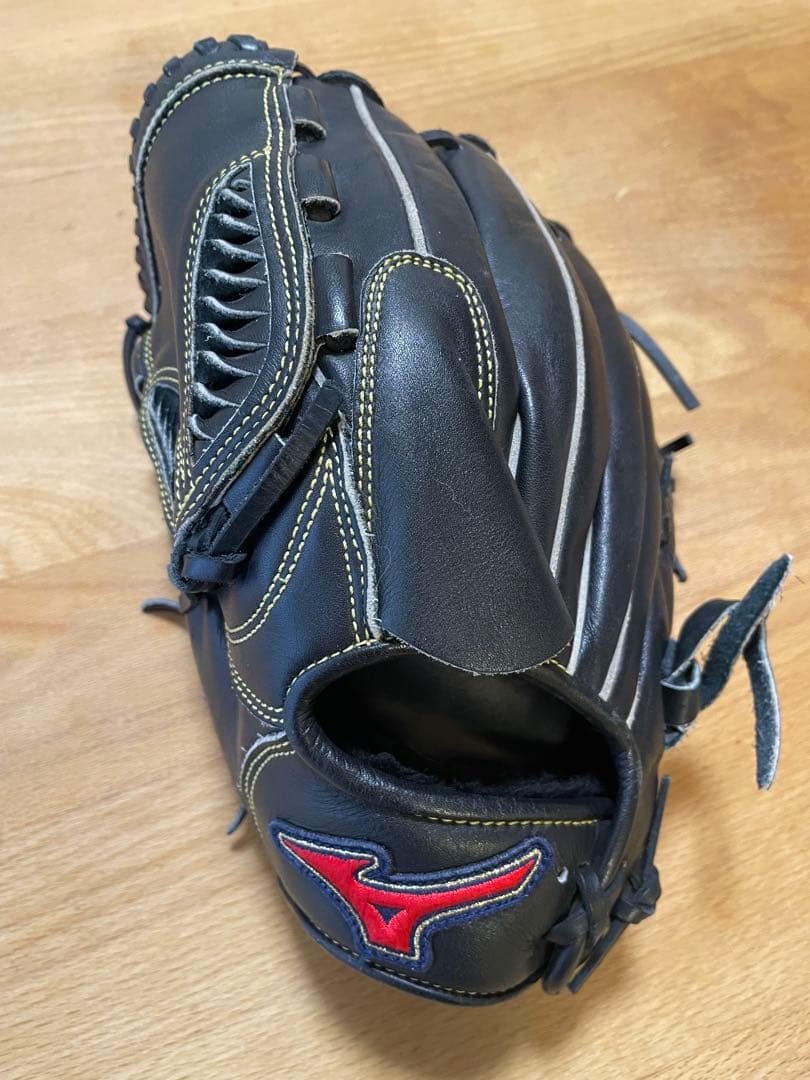Mizuno SteerSoft 軟式グラブ サウスポー　ブラック