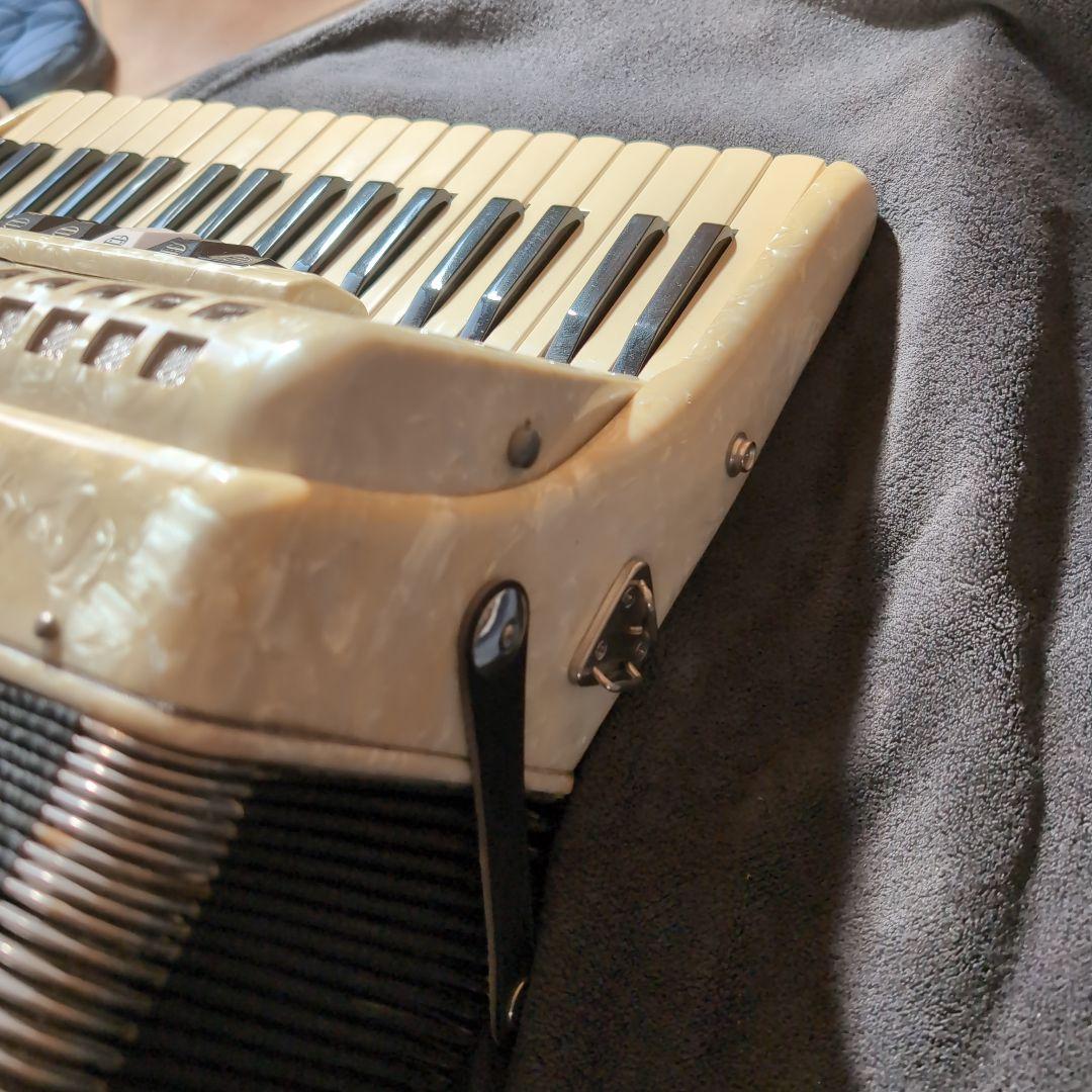 toscano アコーディオン