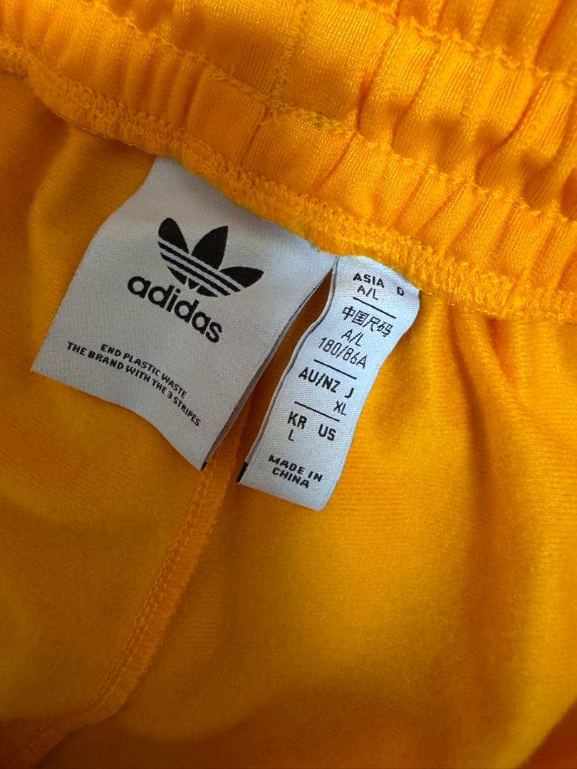 adidas イエロー ジャージパンツ XL