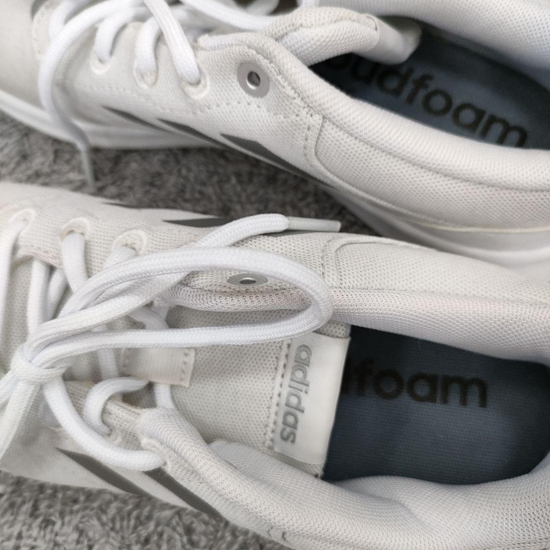 アディダス　ランニングシューズ　24センチ　白✕シルバー　adidas