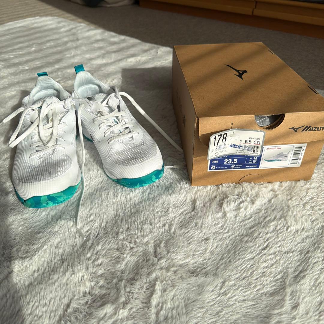 Mizuno Wave Transista テニスシューズ 23.5cm