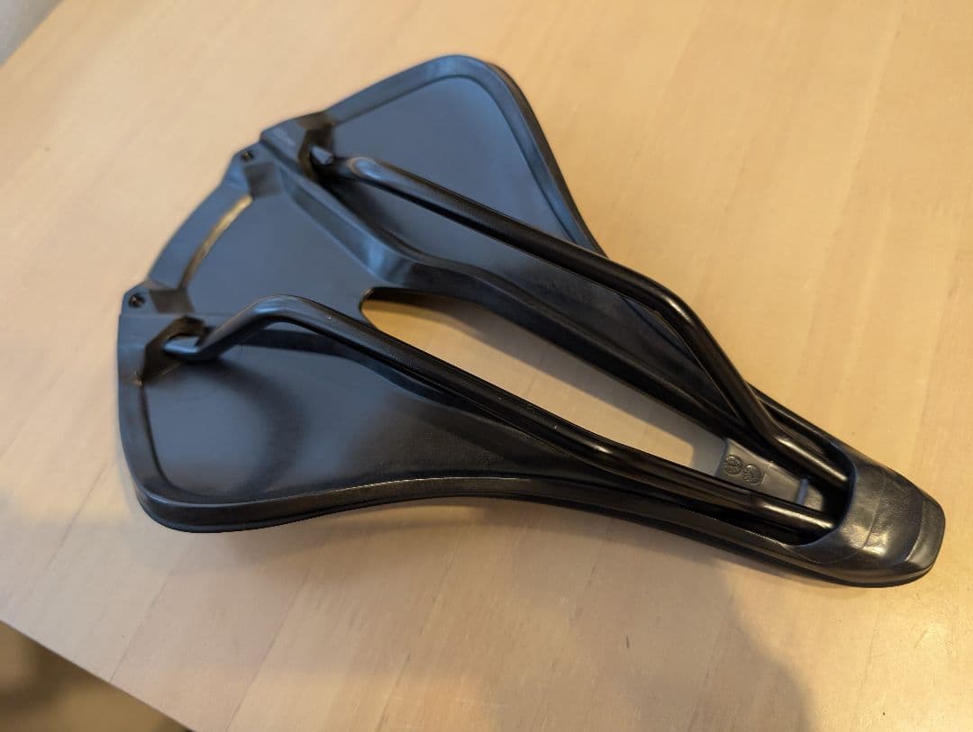 新品/未使用品　SPECIALIZED POWER sport サドル 155