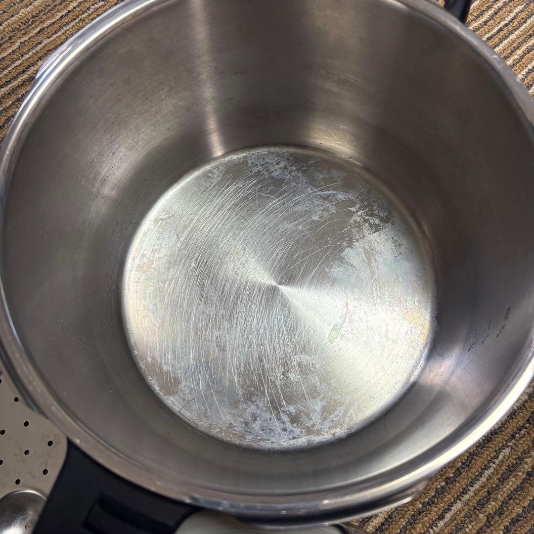 WMF 3.0L 圧力鍋　パーフェクト　中古