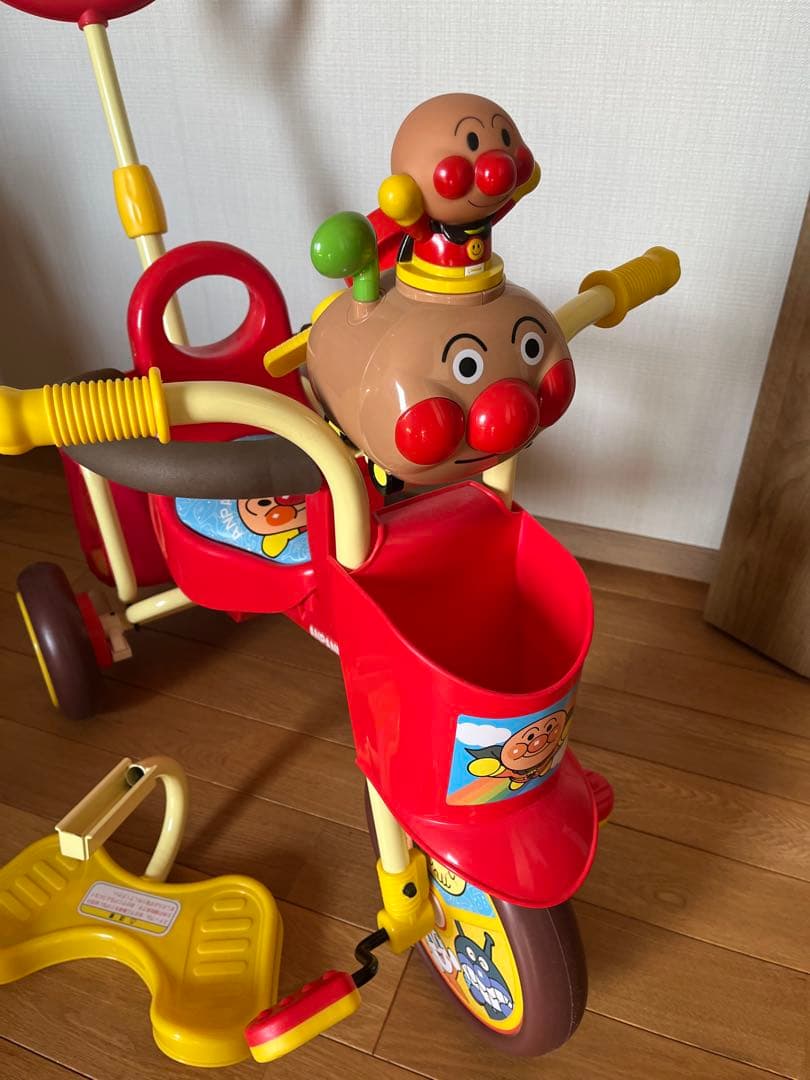 アンパンマン 三輪車 わくわくアンパンマンごう　ピース