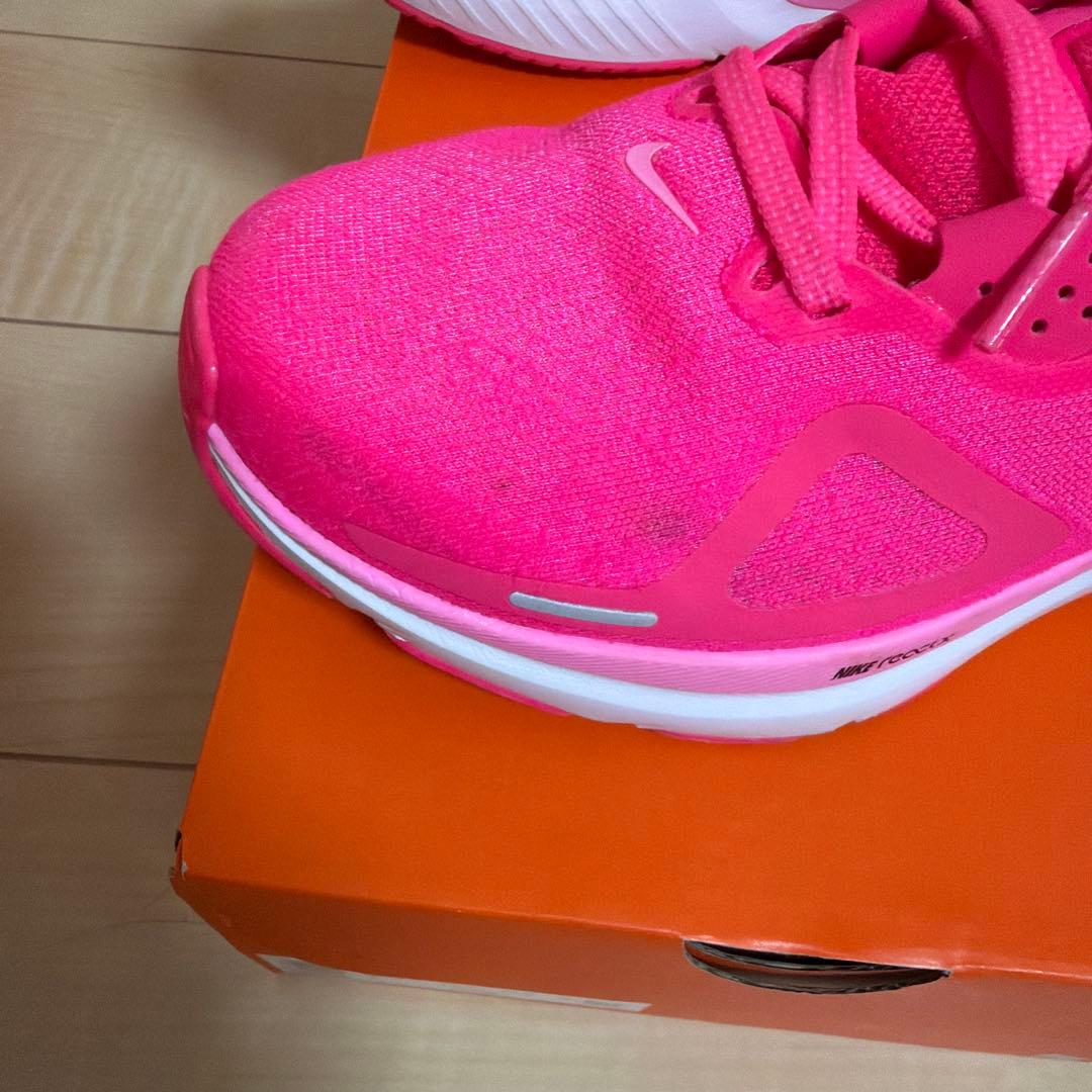 NIKE STRUCTURE 26 ピンク　25.5cm