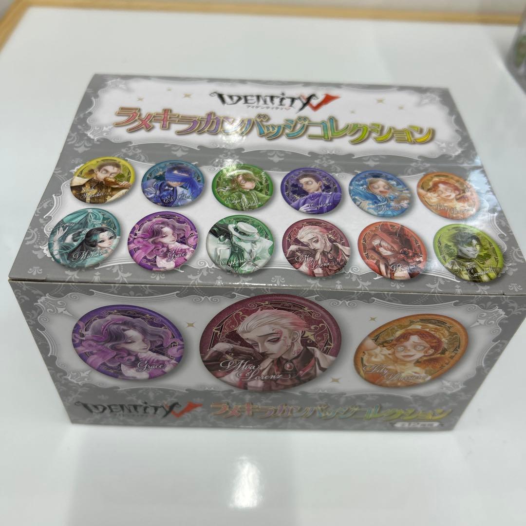 【新品未開封】Identity V 第五人格 ラメキラカンバッジ・ロイヤルカード
